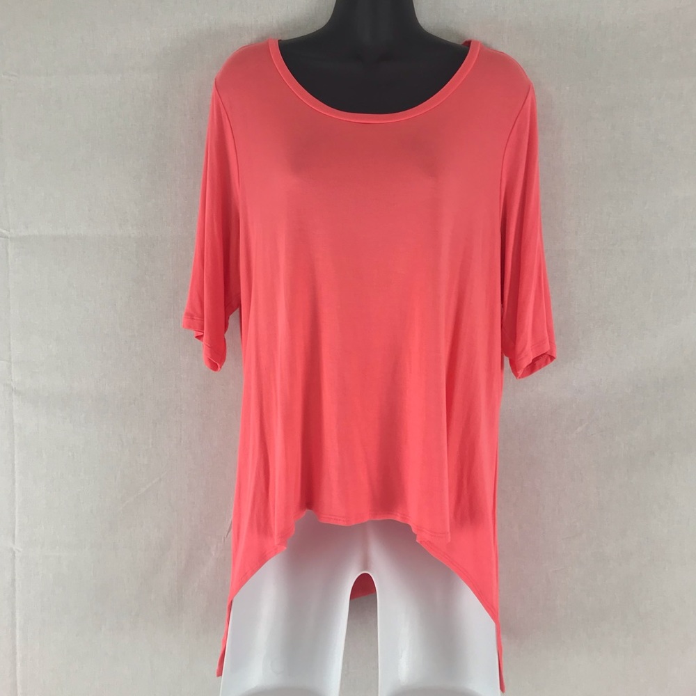LOGO Lori Goldstein Size 1X women’s Top Blouse